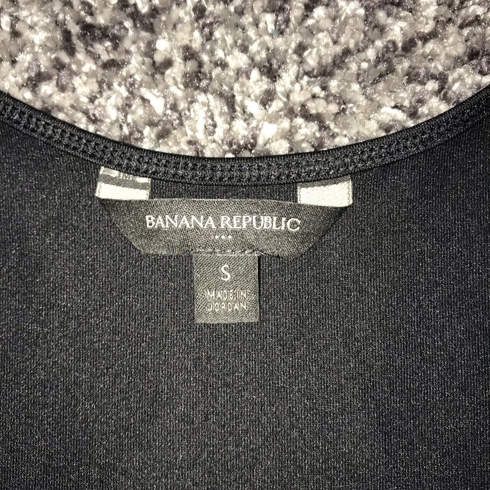BANANA REPUBLIC TANK ! - Picture 6 of 7